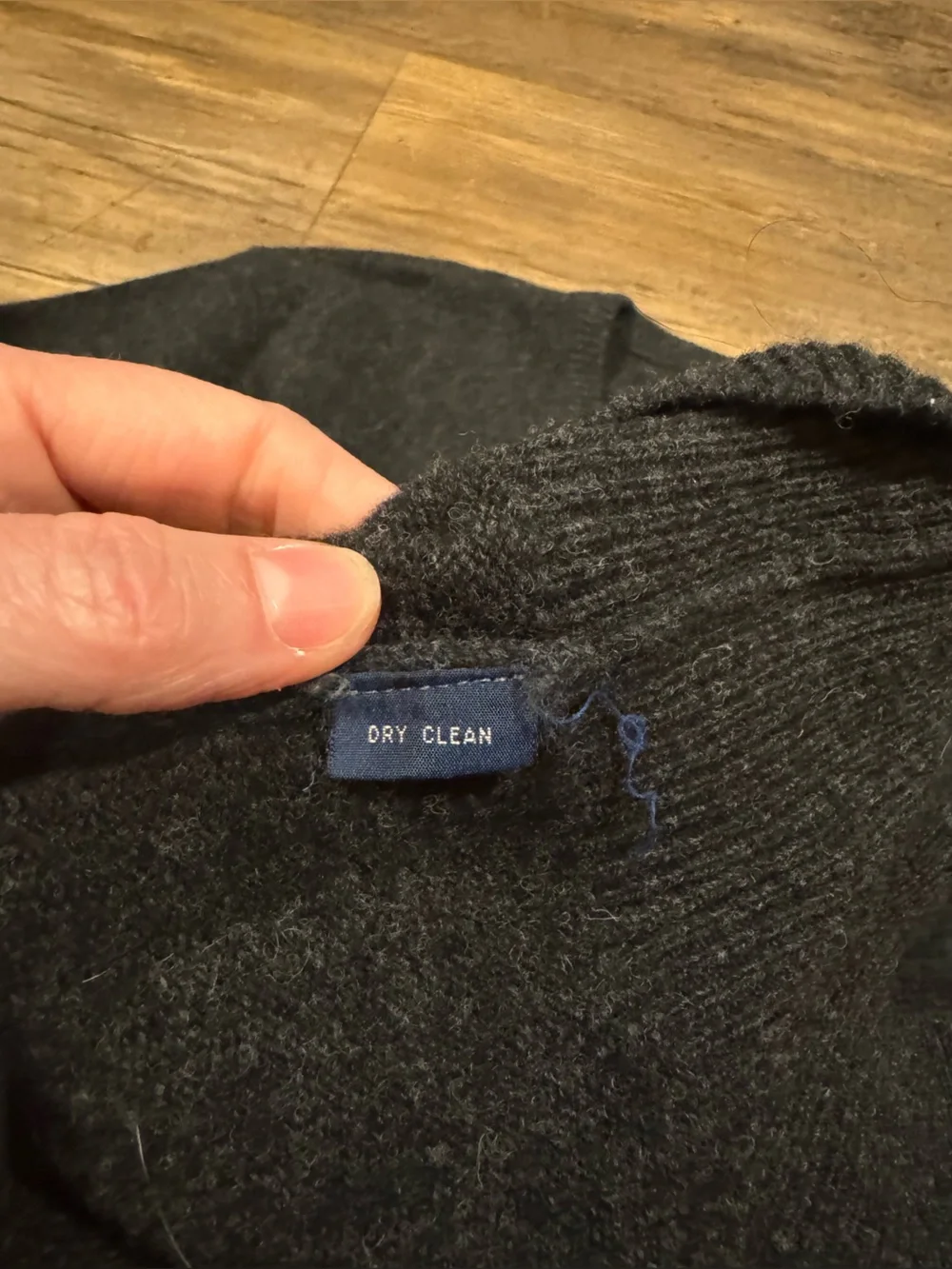 Polo Ralph Lauren 100% Lambswool Grey V Neck Sweater Sz 42 (M/L) EUC